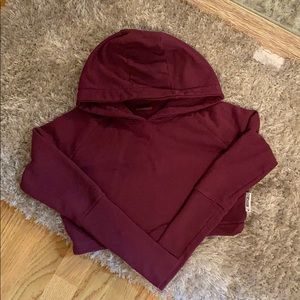 ❤️SOLD❤️ Gym shark crop sweater.